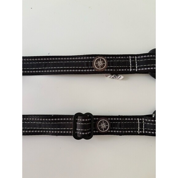 Good2Go Easy Clip Seatbelt Extension For Dogs Set Of 2 Black - Picture 4 of 9